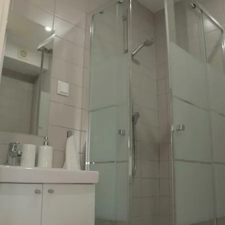 Apartment Marques Pombal Lisbon